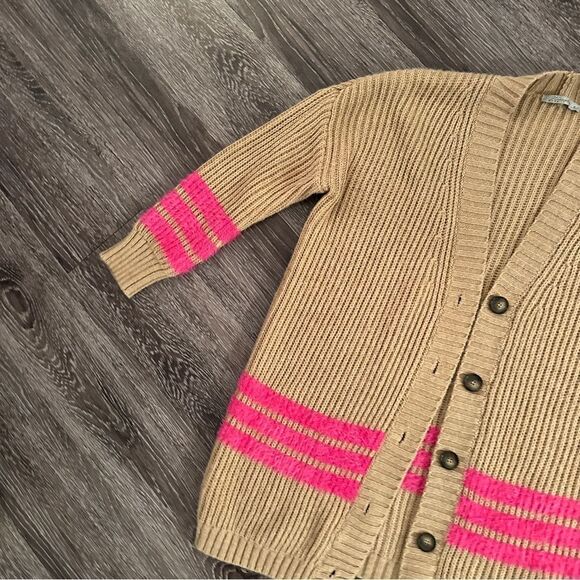 Niccolani Cardigan Sweater - Picture 4 of 8
